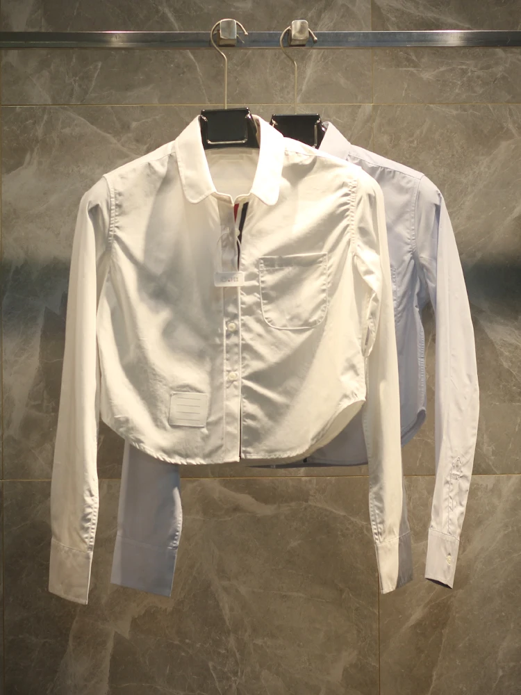 26ss Basic Short Women's Shirt Trendy White Cotton Casual Style Backless Design Anti-Aging Effect Spring Summer New Arrival
26ss Basic Short Women's Shirt Trendy White Cotton Casual Style Backless Design Anti-Aging Effect Spring Summer New Arrival