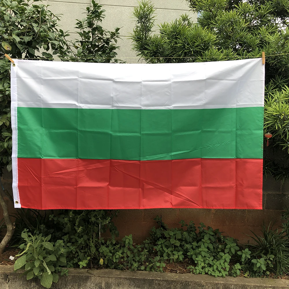 Z-ONE ФЛАГ 3x5 футов Флаг Болгарии Полиэстер Белый Зеленый Красный Болгарский национальный баннер Крытый Открытый Украшение дома
Z-ONE ФЛАГ 3x5 футов Флаг Болгарии Полиэстер Белый Зеленый Красный Болгарский национальный баннер Крытый Открытый Украшение дома