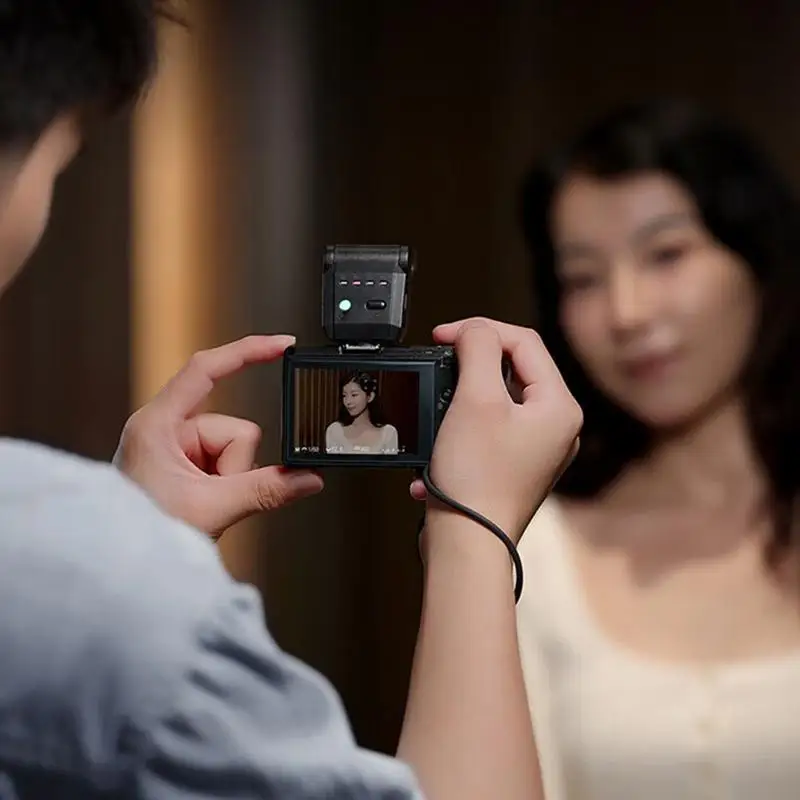 6500K Flash Miniature Flash And LED Light For Smooth ShadowFree Photo
6500K Flash Miniature Flash And LED Light For Smooth ShadowFree Photo