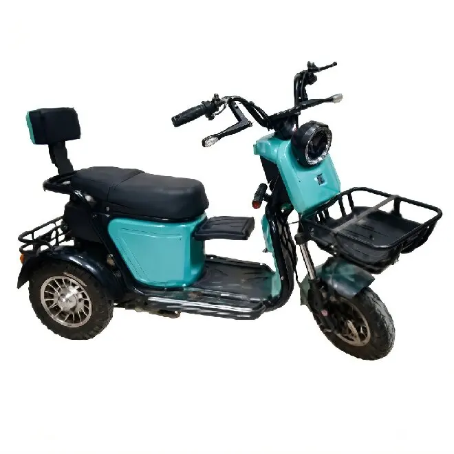 Adult 3-Wheel Electric Tricycle Passenger Vehicle 48V 20Ah Battery 500W Motor 30km/h Speed 30-50km Range
Adult 3-Wheel Electric Tricycle Passenger Vehicle 48V 20Ah Battery 500W Motor 30km/h Speed 30-50km Range