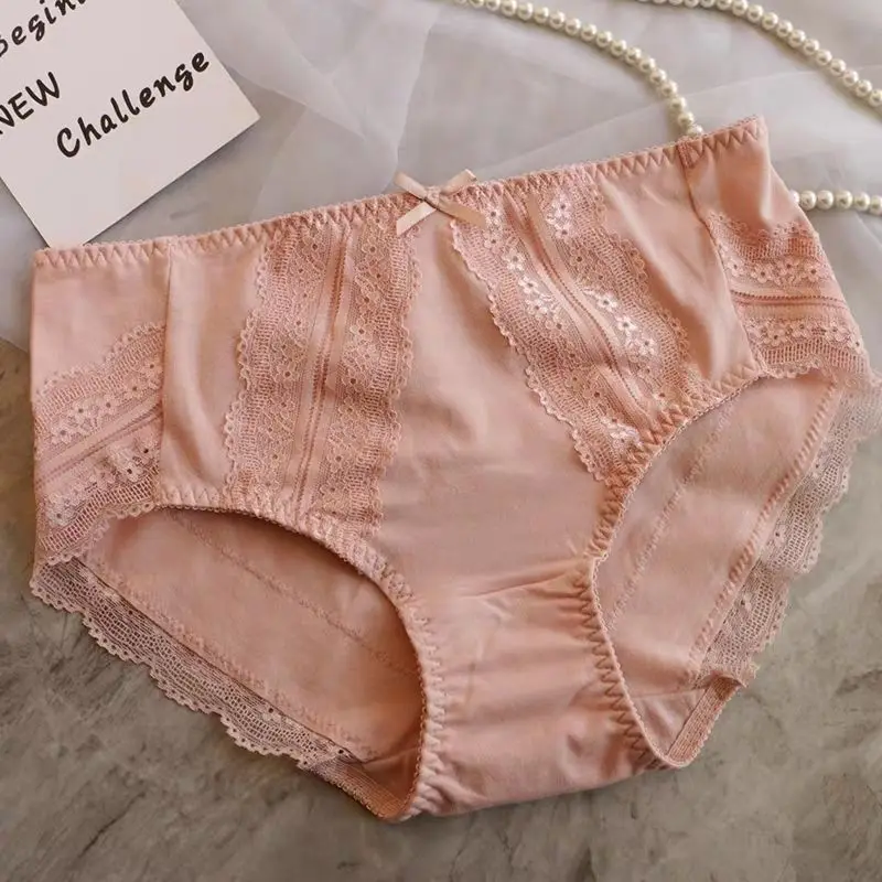 Women's Light Luxury Underwear Pure Cotton Sexy Seamless Lace Ice Silk Medium High Waist Plus Size Breathable Triangle Shorts
Women's Light Luxury Underwear Pure Cotton Sexy Seamless Lace Ice Silk Medium High Waist Plus Size Breathable Triangle Shorts