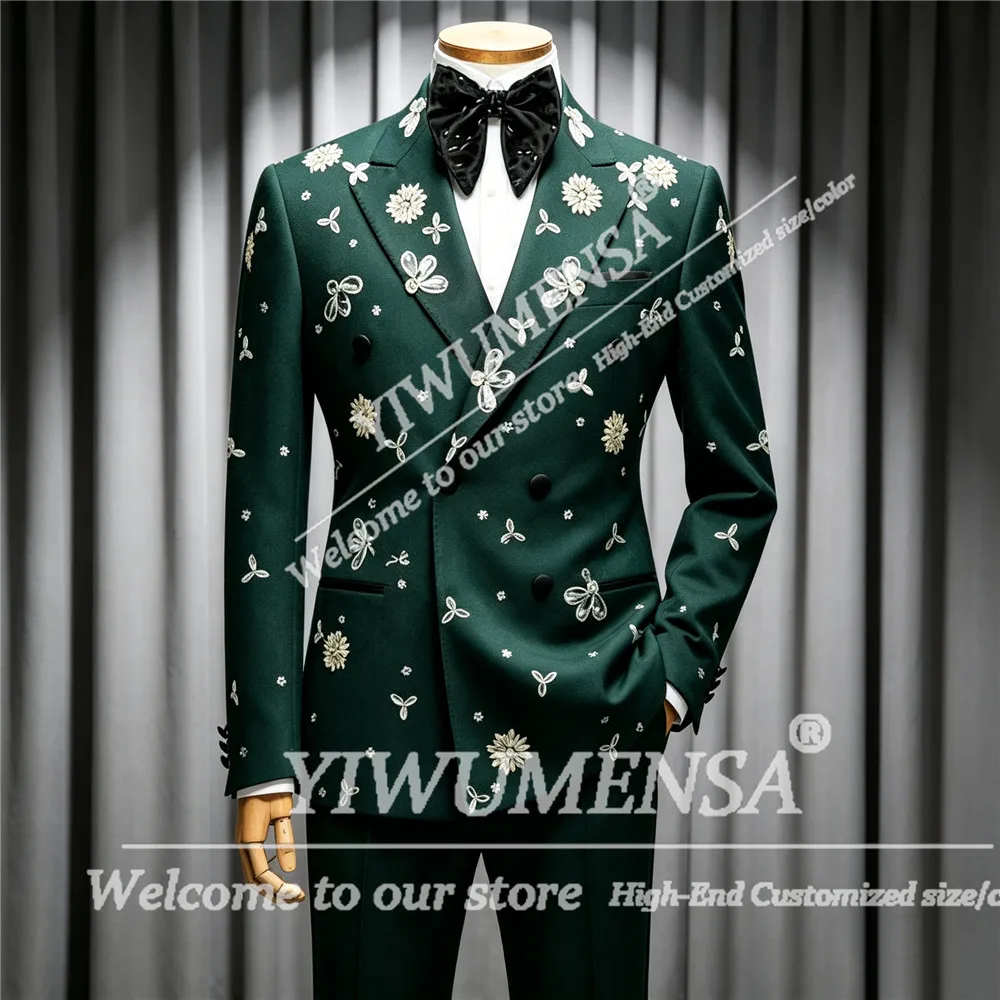 Elegant Double Breasted Men Suits 2 Pieces Peaked Lapel Groom Wedding Tuxedos Slim Fit Crystals Formal Party Outfits Customized
Elegant Double Breasted Men Suits 2 Pieces Peaked Lapel Groom Wedding Tuxedos Slim Fit Crystals Formal Party Outfits Customized