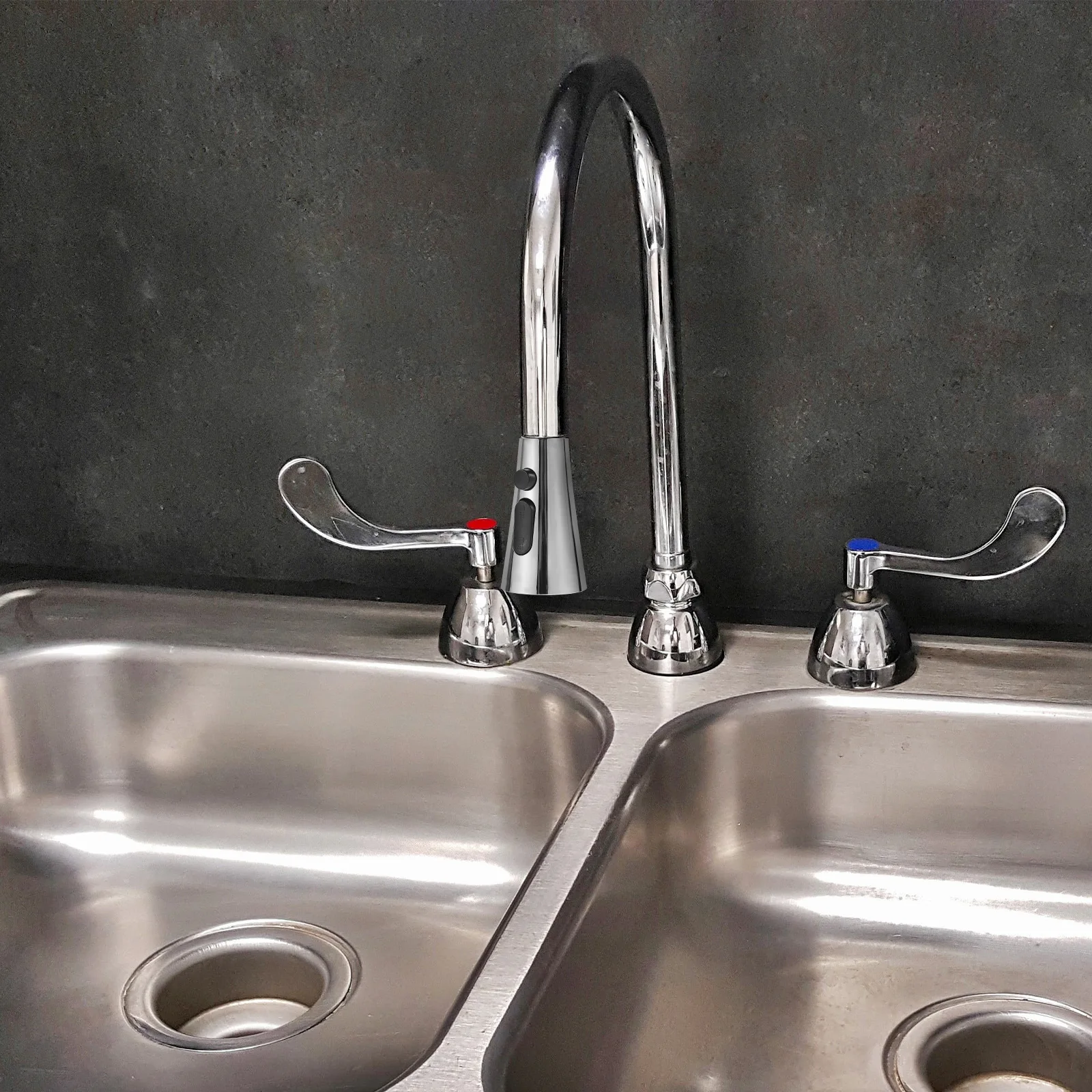 Pulling Spray Head Rotating Sink Faucet Anti Splash Rotatable Aerator Nozzle Copper Hose Connector
Pulling Spray Head Rotating Sink Faucet Anti Splash Rotatable Aerator Nozzle Copper Hose Connector