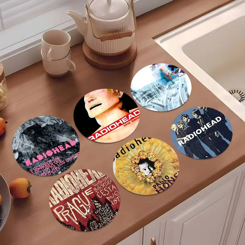 Hot Rock Music Band R-RadioheadS Coasters 10cm Round Wooden Suitable For Drinks Tea Coffee Home Gift Choice Holidays
Hot Rock Music Band R-RadioheadS Coasters 10cm Round Wooden Suitable For Drinks Tea Coffee Home Gift Choice Holidays