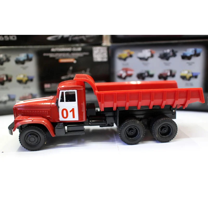 Литой под давлением масштаб 1/43 KRAZ бывший советский тяжелый грузовик дизельный транспортный автомобиль модель автомобиля из сплава Коллекционная игрушка в подарок сувенирный дисплей
Литой под давлением масштаб 1/43 KRAZ бывший советский тяжелый грузовик дизельный транспортный автомобиль модель автомобиля из сплава Коллекционная игрушка в подарок сувенирный дисплей