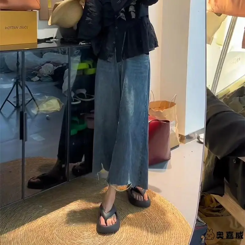 Spring Fashion High Waist Cotton Stretch Denim Pants Women plus Size Slimming Wide Leg Jeans Asymmetrical Hemline
Spring Fashion High Waist Cotton Stretch Denim Pants Women plus Size Slimming Wide Leg Jeans Asymmetrical Hemline