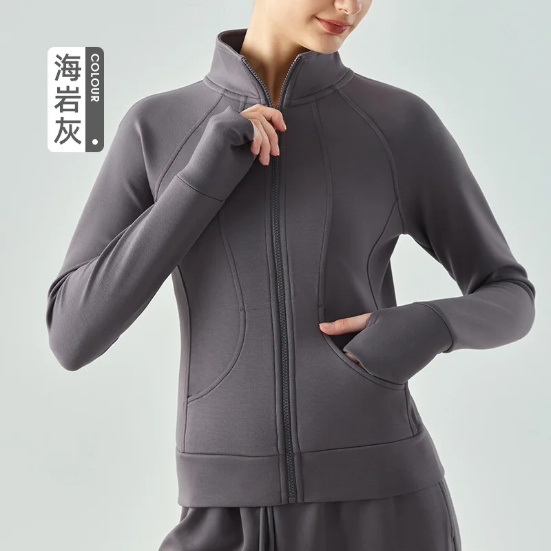L-New Women's Stand Collar Autumn And Winter Slim Fit Running Training Yoga Top Zipper Sportswear
L-New Women's Stand Collar Autumn And Winter Slim Fit Running Training Yoga Top Zipper Sportswear