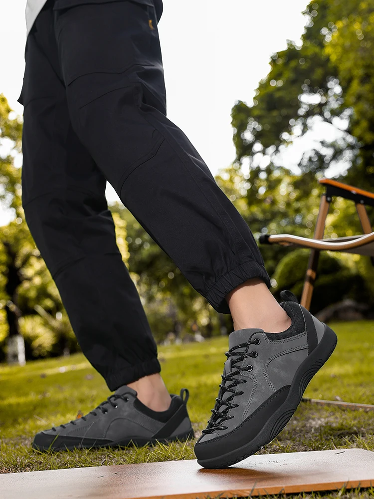 Men's Wide Toe Box Wide Last Hiking Sneakers Non-Slip Breathable Walking Shoes for Outdoor Activities
Men's Wide Toe Box Wide Last Hiking Sneakers Non-Slip Breathable Walking Shoes for Outdoor Activities