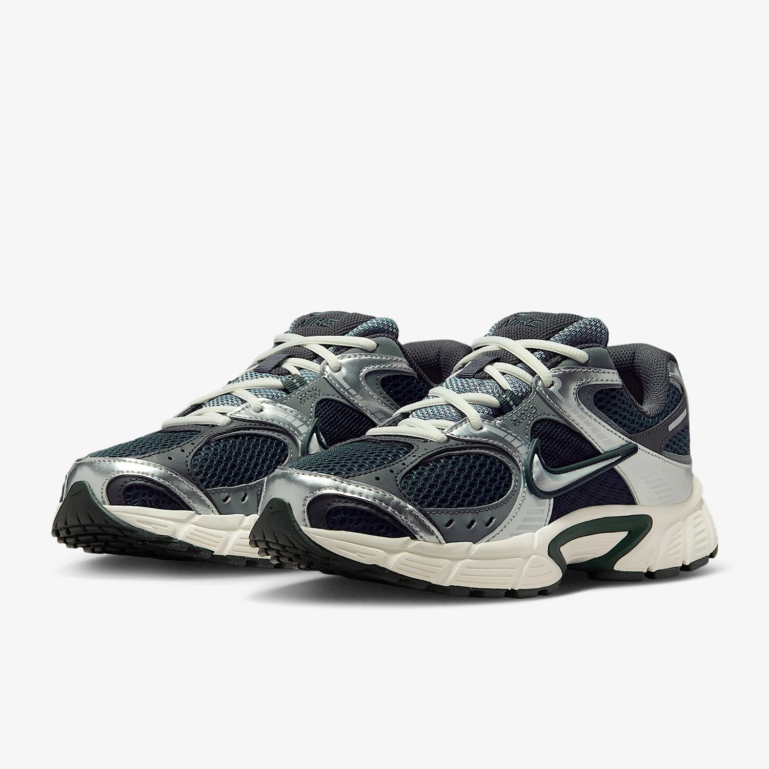 Nike Authentic V5 RNR Women's Sports Lightweight Breathable Classic Casual Shoes HQ7901-300
Nike Authentic V5 RNR Women's Sports Lightweight Breathable Classic Casual Shoes HQ7901-300