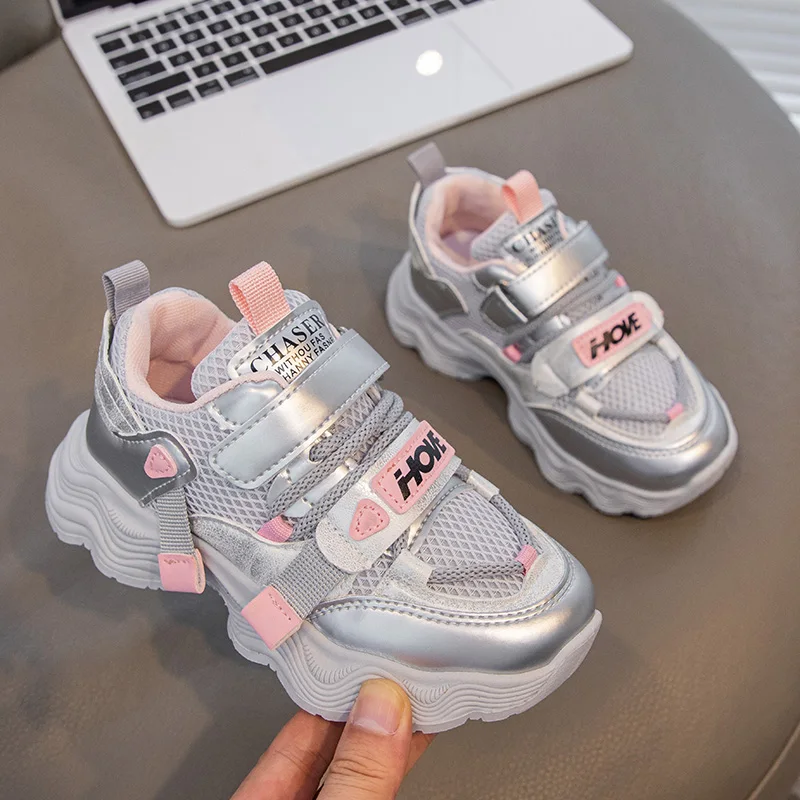 Kids Fashion Sneakers Breathable Soft Sole Sports Sneakers for Running Thick Bottom Shoes Velcro Shoes Children PU Leather Shoes
Kids Fashion Sneakers Breathable Soft Sole Sports Sneakers for Running Thick Bottom Shoes Velcro Shoes Children PU Leather Shoes