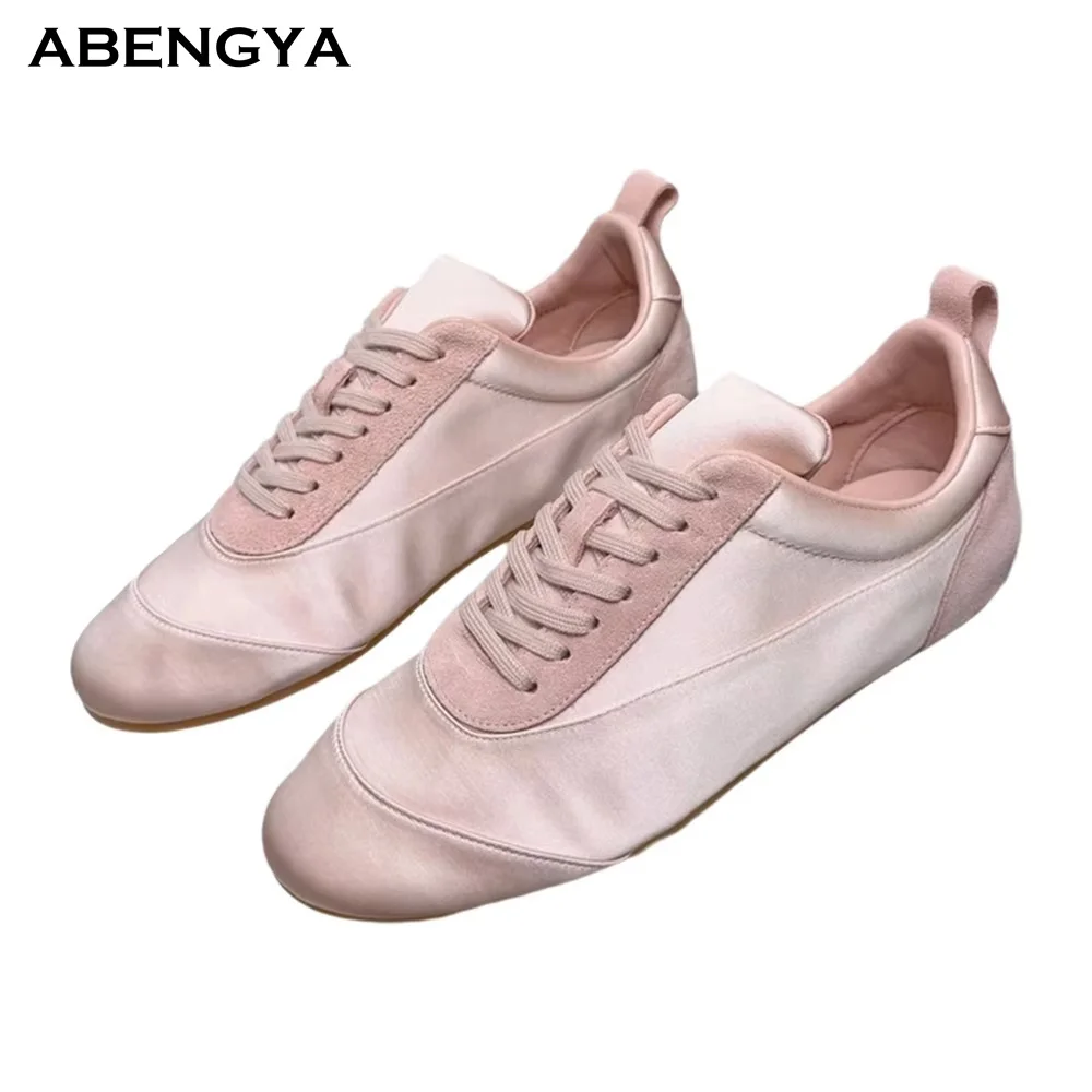 Hot Sale Pink Silk Flat Shoes Women Round Toe Lace Up Holiday Platform Shoes Autumn Casual Party Vacation Walking Shoes Women
Hot Sale Pink Silk Flat Shoes Women Round Toe Lace Up Holiday Platform Shoes Autumn Casual Party Vacation Walking Shoes Women