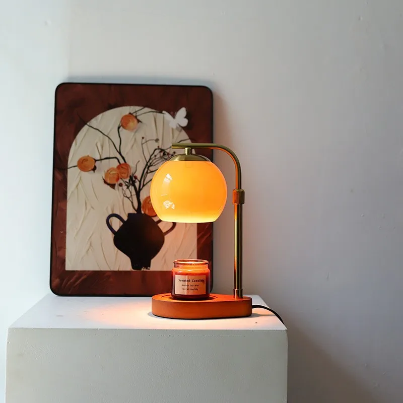 The fireless aromatherapy melting wax lamp can be adjusted regularly to the low bedroom bedside living room atmosphere
The fireless aromatherapy melting wax lamp can be adjusted regularly to the low bedroom bedside living room atmosphere