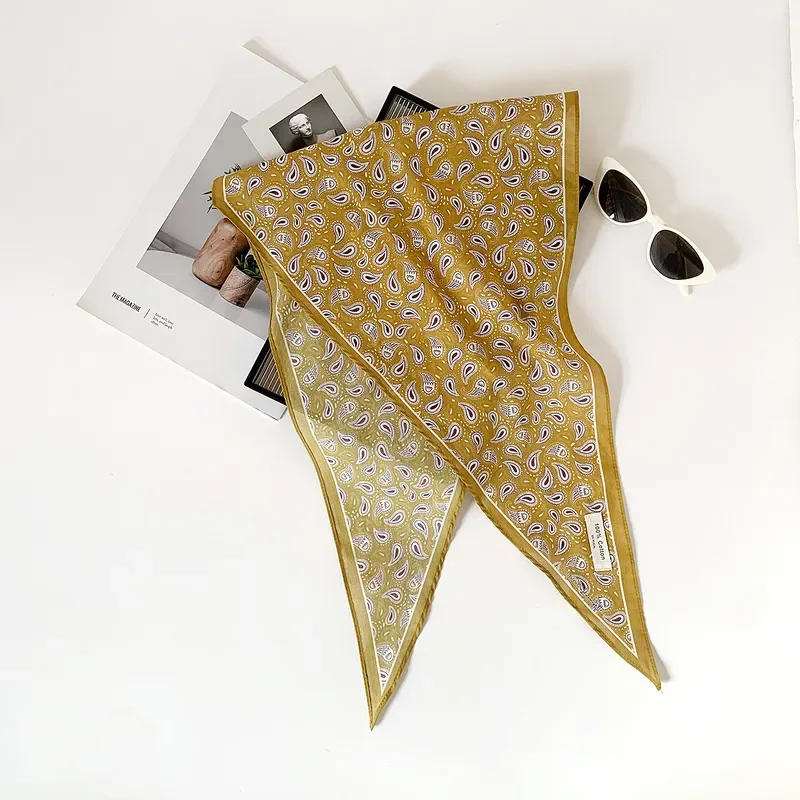 2026 Cotton Cashew Flower Silk Triangular Scarf Headscarf Women Pure Cotton Head Bag Japanese Spring Summer Scarf Wholesale
2026 Cotton Cashew Flower Silk Triangular Scarf Headscarf Women Pure Cotton Head Bag Japanese Spring Summer Scarf Wholesale