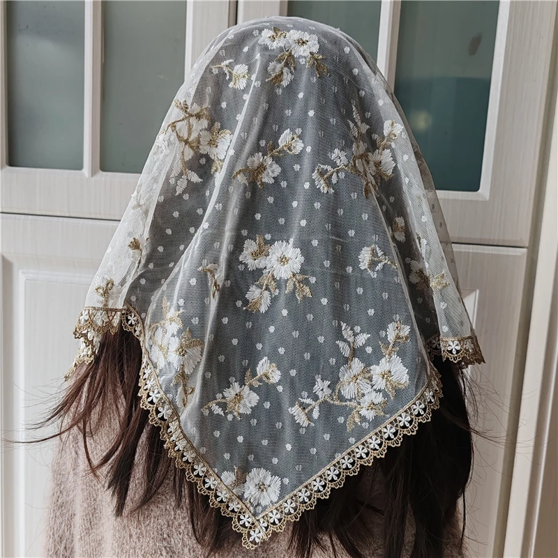 Infinity D Shape Triangle Mantilla Veils Catholic Dos Tulle Mass Church Head Covering Vintage Chapel Gold Embroidered Flowers
Infinity D Shape Triangle Mantilla Veils Catholic Dos Tulle Mass Church Head Covering Vintage Chapel Gold Embroidered Flowers