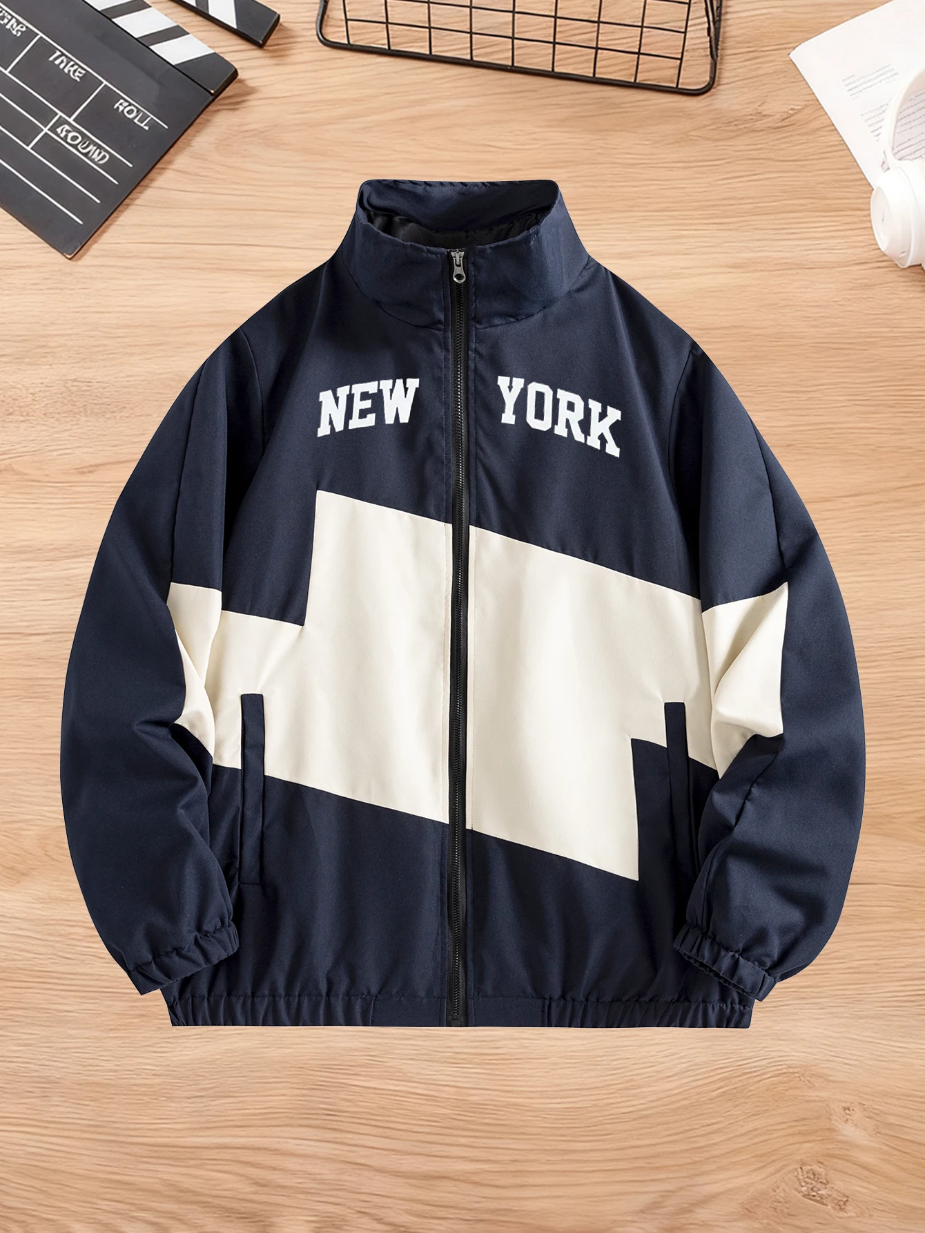 MensSpringAutumn ColorBlock JacketCasual Preppy Sporty StandCollar ZipUp Versatile for Outdoor Running Fitness Cycling Camping
MensSpringAutumn ColorBlock JacketCasual Preppy Sporty StandCollar ZipUp Versatile for Outdoor Running Fitness Cycling Camping