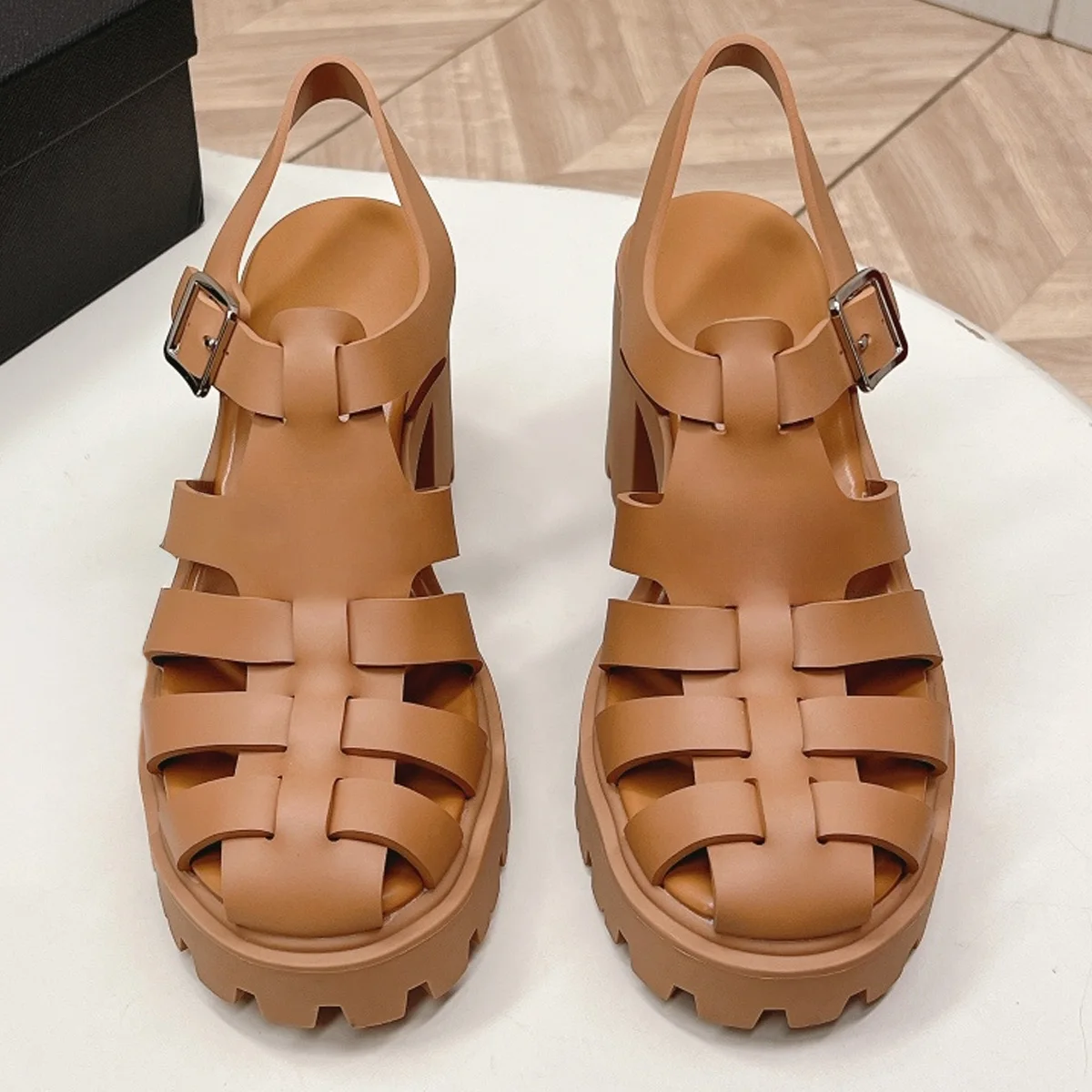 2026 New Women's Round Toe Leather Platform Shoes Sandals, Leather + Woven Strap & Buckle Design YYT26030182
2026 New Women's Round Toe Leather Platform Shoes Sandals, Leather + Woven Strap & Buckle Design YYT26030182