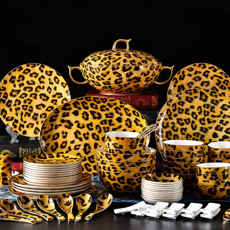 European style Dinnerset for 10 people 76 Pcs Bone China Tableware Leopard Pattern Bowl and Plates
European style Dinnerset for 10 people 76 Pcs Bone China Tableware Leopard Pattern Bowl and Plates