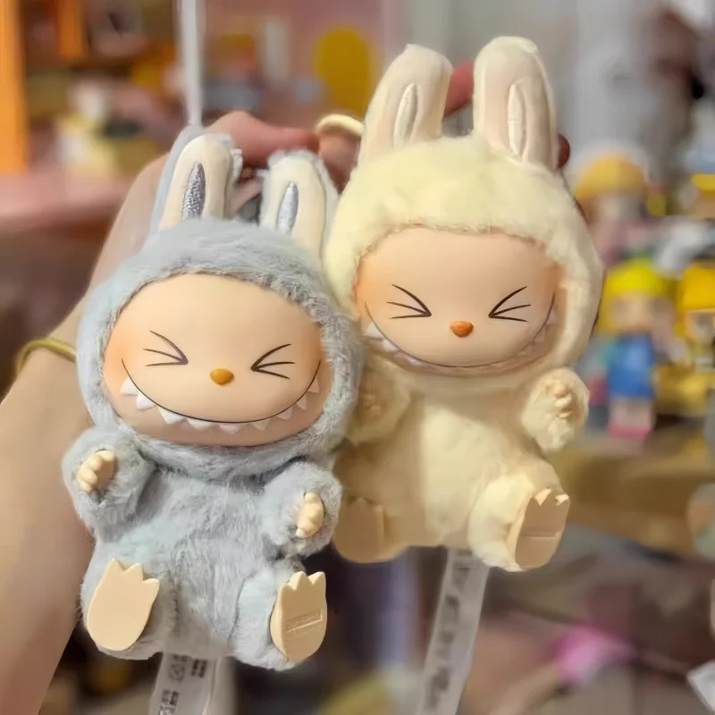 New Hot Labubu Monster Box Toy Heart Vinyl Plush Doll Blind Box Model Pack Key Chain Gift Tabletop Decoration Children'S Gift
New Hot Labubu Monster Box Toy Heart Vinyl Plush Doll Blind Box Model Pack Key Chain Gift Tabletop Decoration Children'S Gift