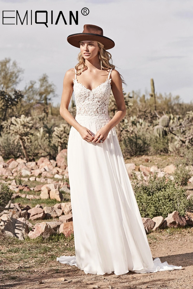 Sexy Boho A-Line Wedding Gown with Lace Bodice and Chiffon Skirt , Elegant Spagetti Strap Bridal Gown
Sexy Boho A-Line Wedding Gown with Lace Bodice and Chiffon Skirt , Elegant Spagetti Strap Bridal Gown