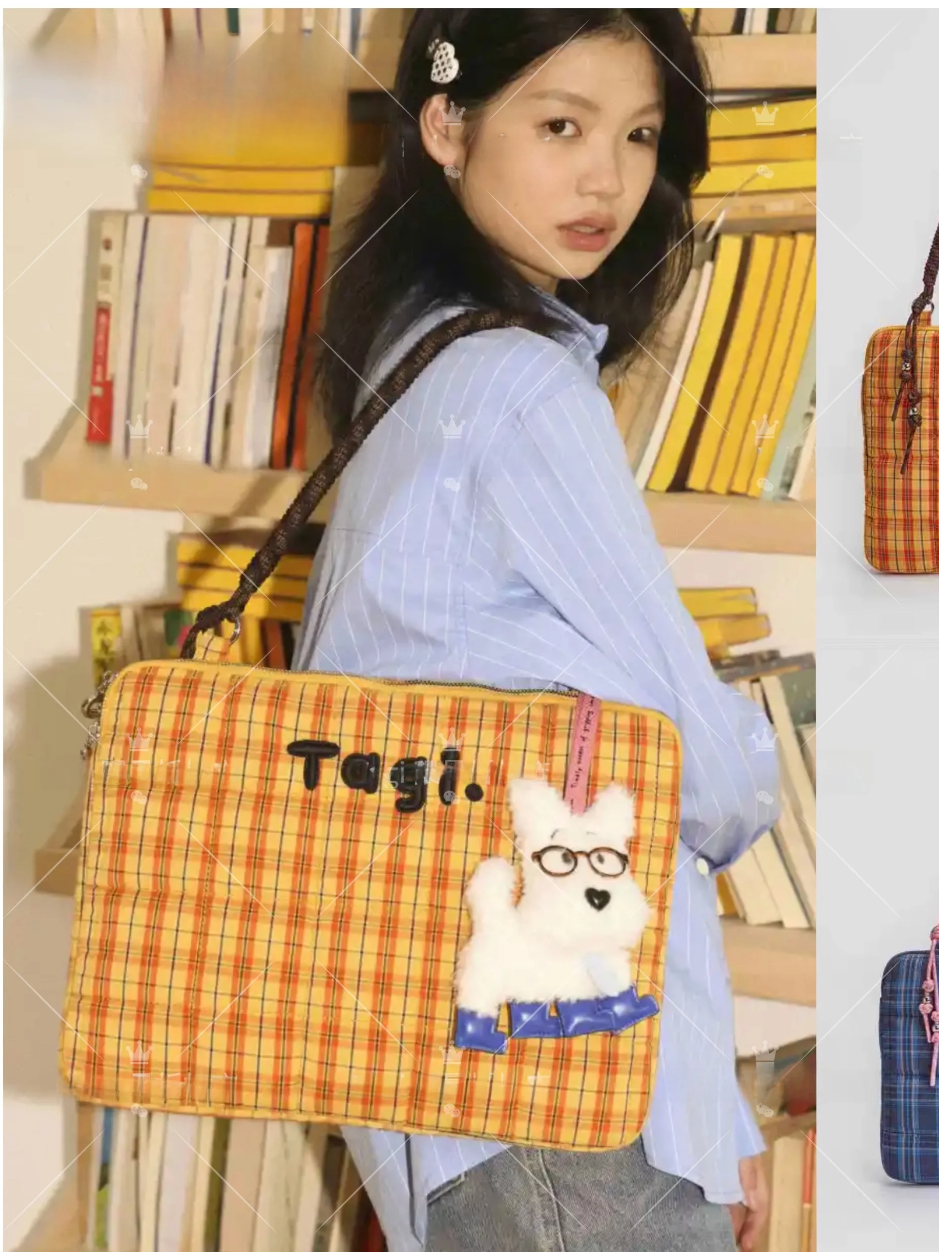 Tagi New Small Pillow Embroidered Beads Handheld oulder Cuter Bag Notebook Bag Woven Canvas Casual Sle for Daily Use
Tagi New Small Pillow Embroidered Beads Handheld oulder Cuter Bag Notebook Bag Woven Canvas Casual Sle for Daily Use