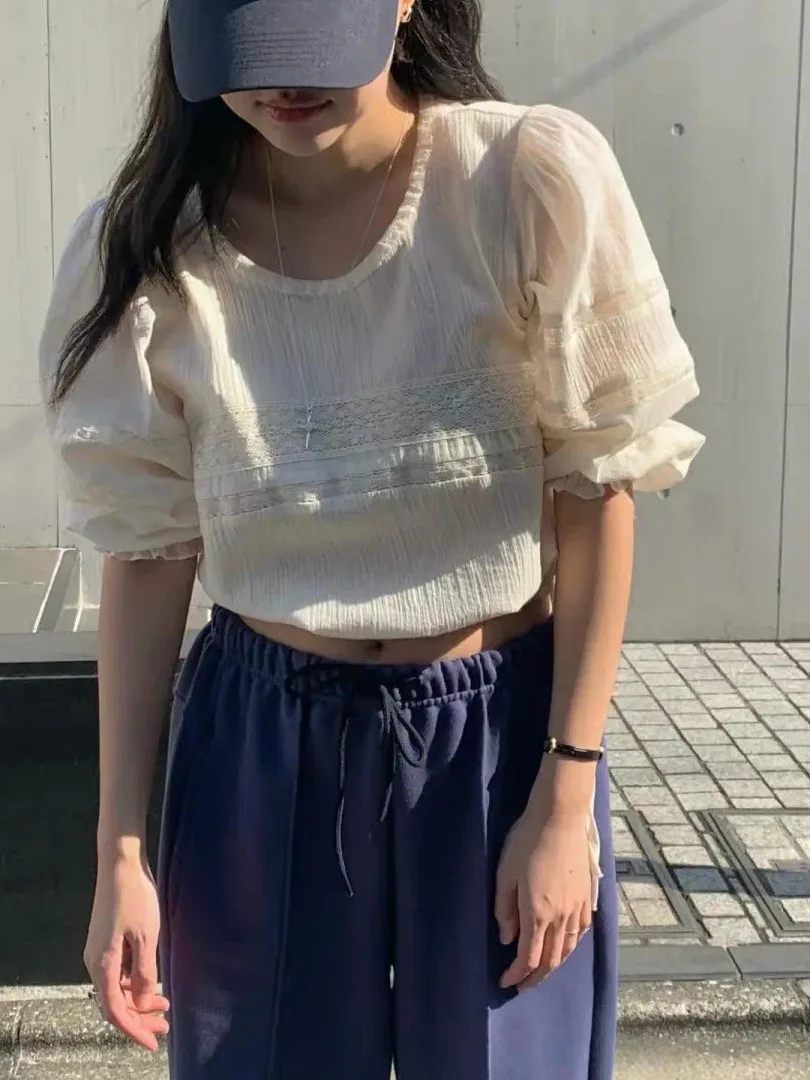 Korean Style Lace Waist Cinched Thin Shirt Women's Fashion Summer 2026 round Neck Short Sleeve Color Pullover Shirt
Korean Style Lace Waist Cinched Thin Shirt Women's Fashion Summer 2026 round Neck Short Sleeve Color Pullover Shirt