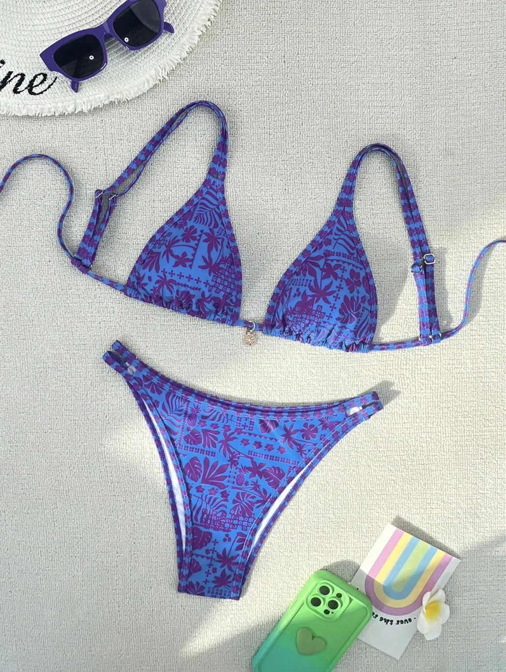 Сексуальные женские купальники, бикини, комплекты бикини с эффектом пуш-ап, двухсекционные купальники без бретелек, пляжная одежда
Сексуальные женские купальники, бикини, комплекты бикини с эффектом пуш-ап, двухсекционные купальники без бретелек, пляжная одежда