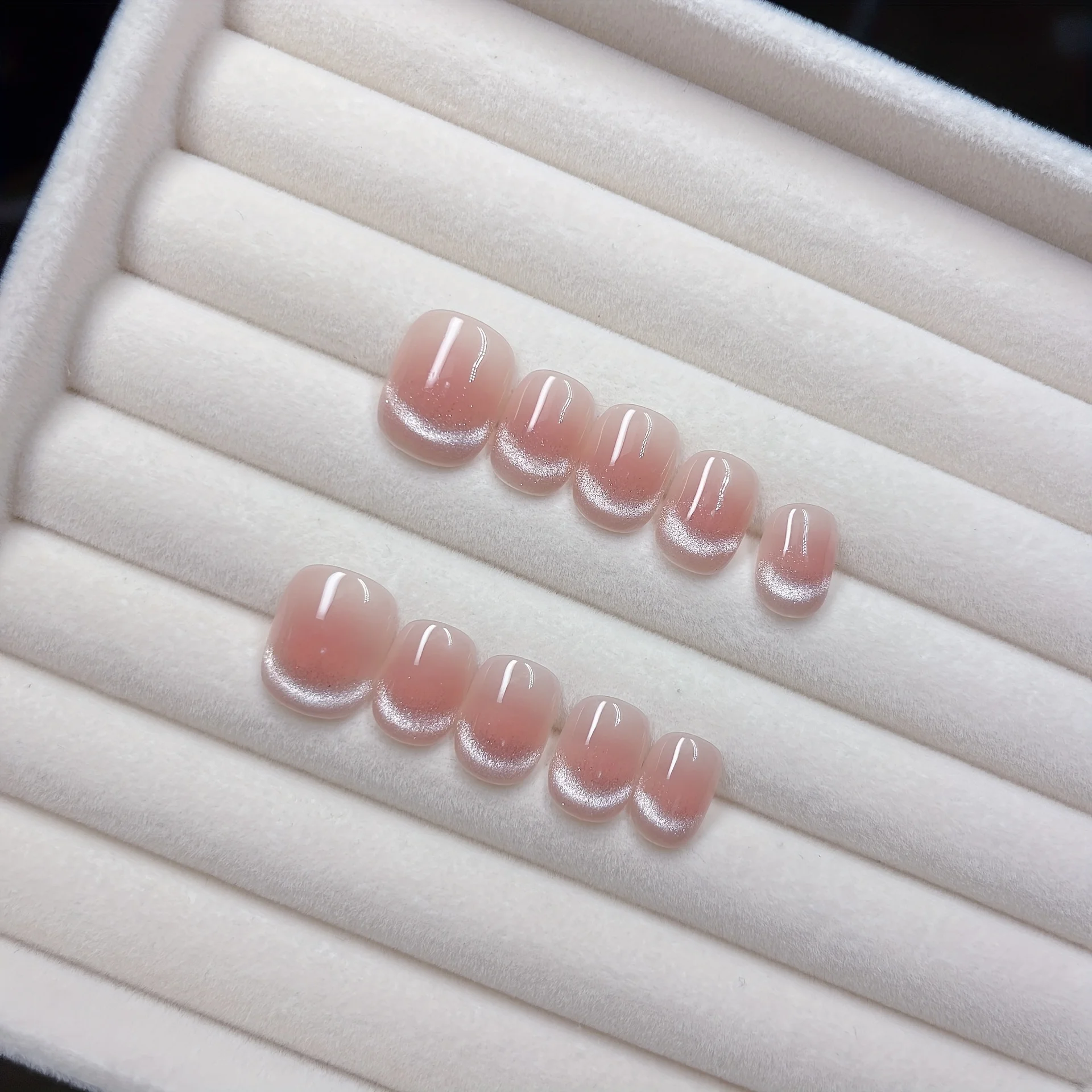 10pcs Handmade Press on Nails Cat Eye Flash French Edge False Nail for Women&Girl Short Oval Detachable Wearable Nail Daily Wear
10pcs Handmade Press on Nails Cat Eye Flash French Edge False Nail for Women&Girl Short Oval Detachable Wearable Nail Daily Wear