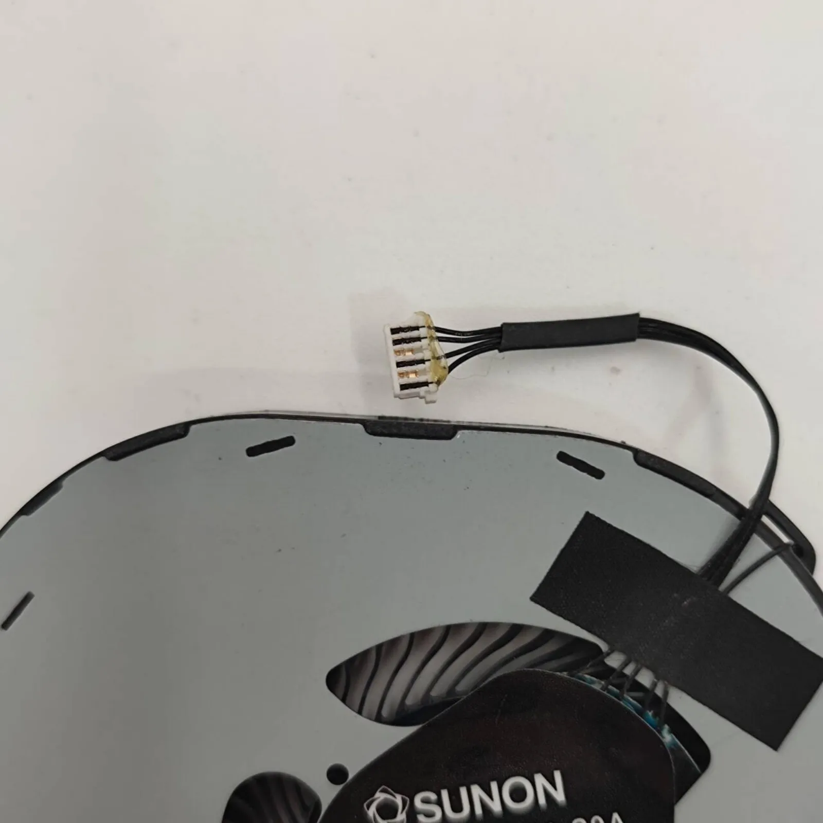 for lenovo x1 extreme Gen1 Laptop CPU Cooling Fan
for lenovo x1 extreme Gen1 Laptop CPU Cooling Fan