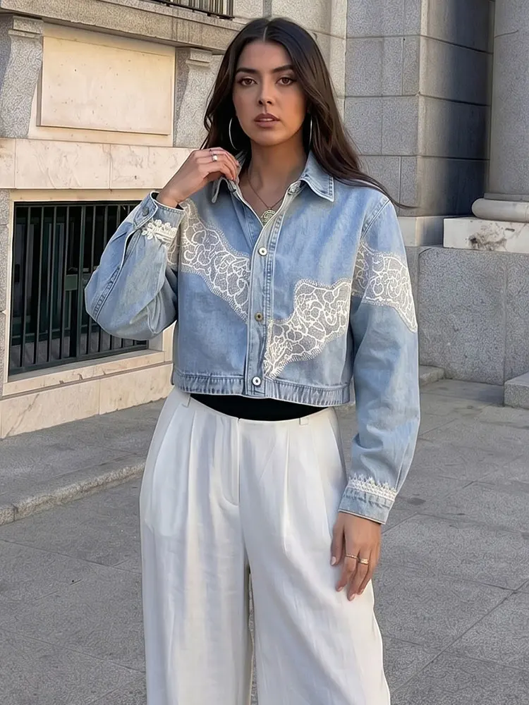 HH Women Elegant Floral Lace Splicing Denim Jackets Button Batwing Sleeve Cropped Coat Loose Casual Woman Chic Oversized Outwear
HH Women Elegant Floral Lace Splicing Denim Jackets Button Batwing Sleeve Cropped Coat Loose Casual Woman Chic Oversized Outwear