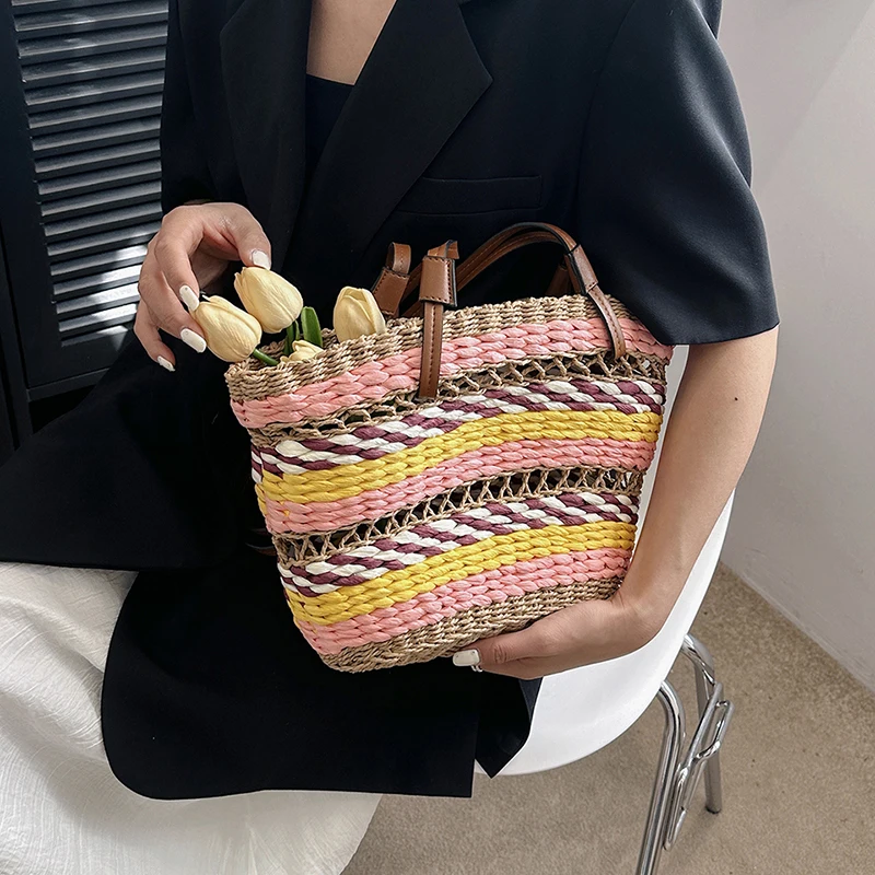 Summer Straw Woven Large-capacity Women's Bag New All-match Shoulder Bag Fashion Woven Tote Bag Beach Bag Women's Casual Handbag
Summer Straw Woven Large-capacity Women's Bag New All-match Shoulder Bag Fashion Woven Tote Bag Beach Bag Women's Casual Handbag