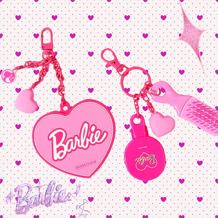 Barbie Key Buckle Kawaii Chain Mirror Combs Bags Pendants Stylish Trendy Movie Decoration Lovely Sweet Girls Kids Gift Ornaments
Barbie Key Buckle Kawaii Chain Mirror Combs Bags Pendants Stylish Trendy Movie Decoration Lovely Sweet Girls Kids Gift Ornaments
