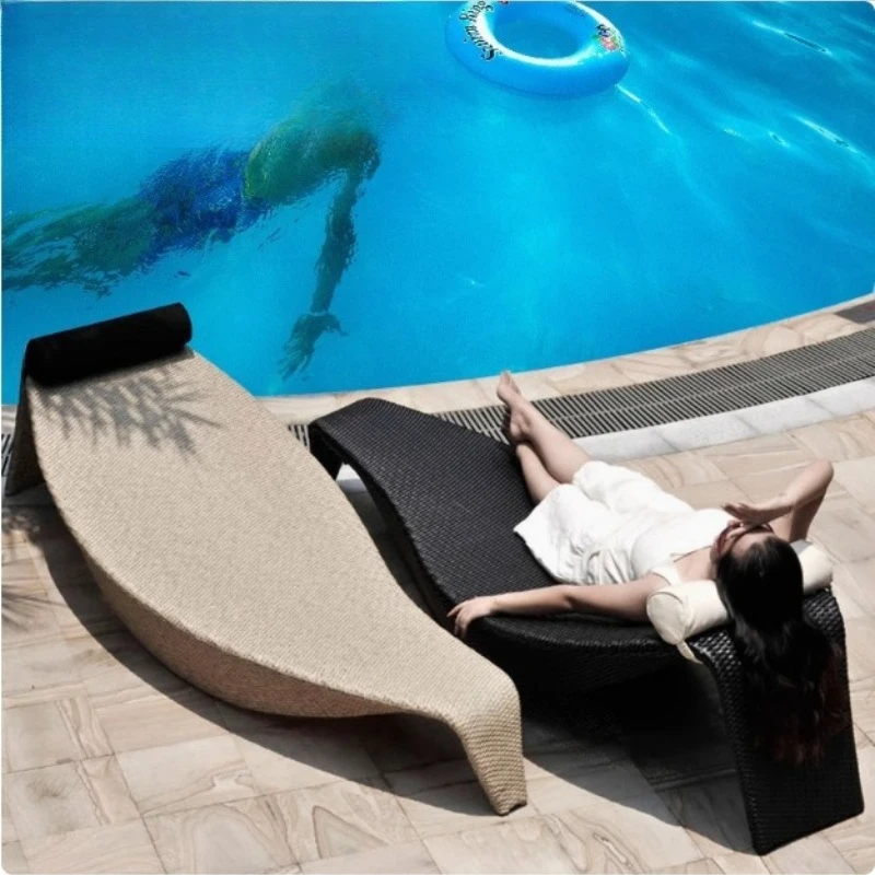 Outdoor bed and beach loungers, resort hotel balcony leisure rattan chairs
Outdoor bed and beach loungers, resort hotel balcony leisure rattan chairs