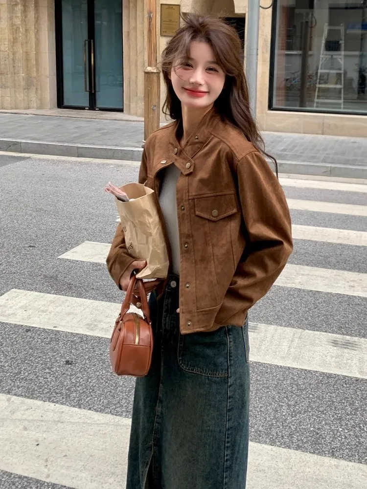 plus Size Women's Vintage Short Jacket Loose Fit Pear Shape Slimming Versatile Coat Spring Autumn Trendy Top Ladies' Wear
plus Size Women's Vintage Short Jacket Loose Fit Pear Shape Slimming Versatile Coat Spring Autumn Trendy Top Ladies' Wear