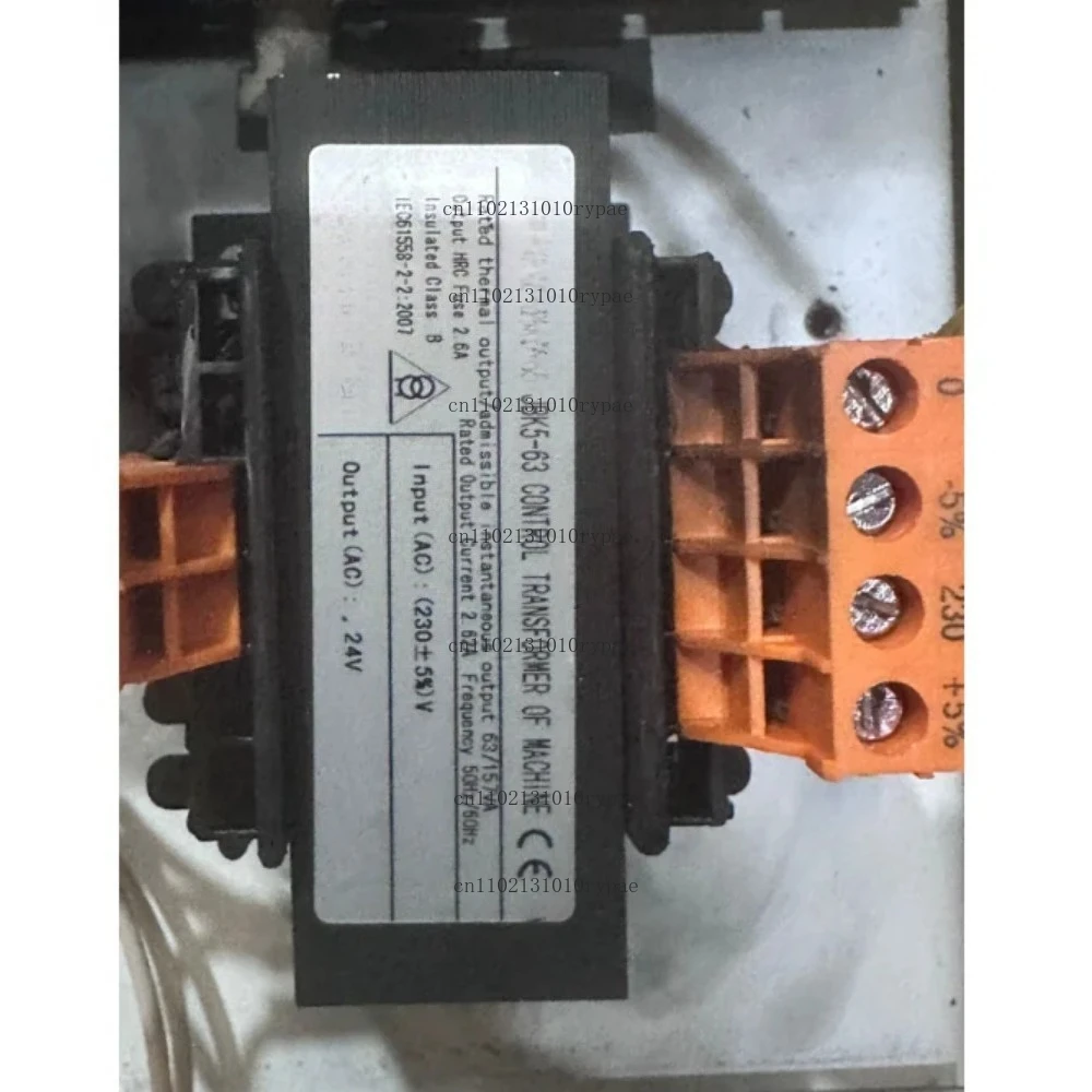 2pcs high-quality transformers
2pcs high-quality transformers