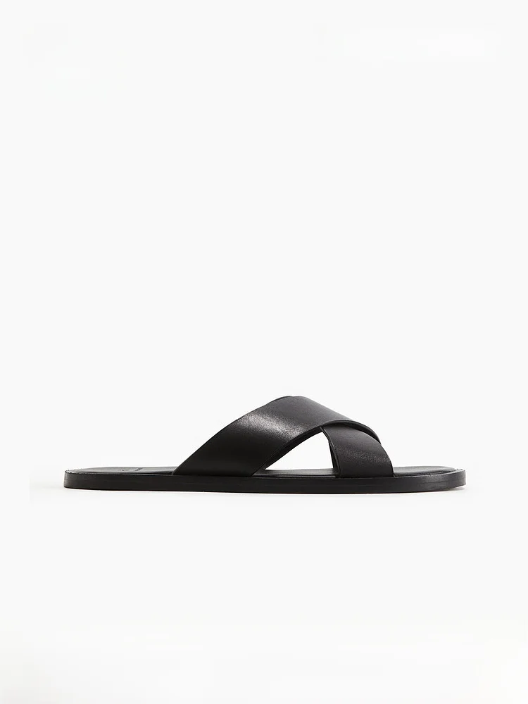 H&M Men's Leather Sandals 1283002 Casual Slip-On Shoes Cowhide Leather Color Fashionable Footwear for Men
H&M Men's Leather Sandals 1283002 Casual Slip-On Shoes Cowhide Leather Color Fashionable Footwear for Men