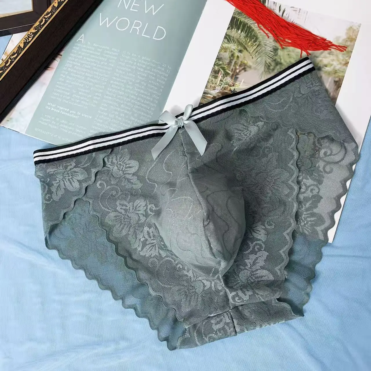 Новое мужское нижнее белье, сексуальные бесшовные стринги, прозрачное кружево, большой размер
Новое мужское нижнее белье, сексуальные бесшовные стринги, прозрачное кружево, большой размер