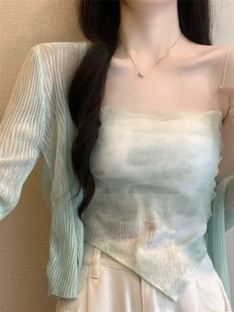 Women's Summer Tea Sle Knitted Lace Crop Top And Cardigan Set Sun Protection Long Sve UFP00+ Faionable Outfit
Women's Summer Tea Sle Knitted Lace Crop Top And Cardigan Set Sun Protection Long Sve UFP00+ Faionable Outfit