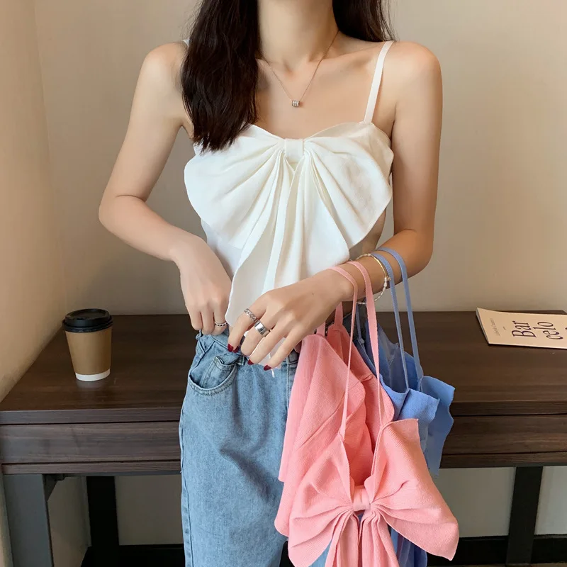 Halter small vest women's 2023 summer new French bow short sexy sleeveless outerwear base top
Halter small vest women's 2023 summer new French bow short sexy sleeveless outerwear base top