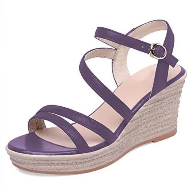 DIZHUANG shoes Fashionable women's high heel sandals About 13 cm heel height.Hemp rope wedges heel sandals Summer women's shoes
DIZHUANG shoes Fashionable women's high heel sandals About 13 cm heel height.Hemp rope wedges heel sandals Summer women's shoes