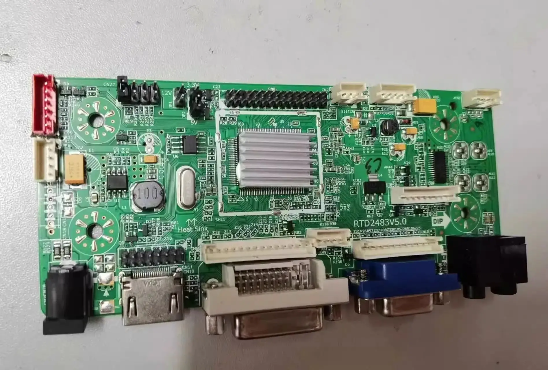 Плата драйвера дисплея RTD2483V5.0 HDMI HD поддерживает ЖК-экран длиной 15-55 дюймов.
Плата драйвера дисплея RTD2483V5.0 HDMI HD поддерживает ЖК-экран длиной 15-55 дюймов.