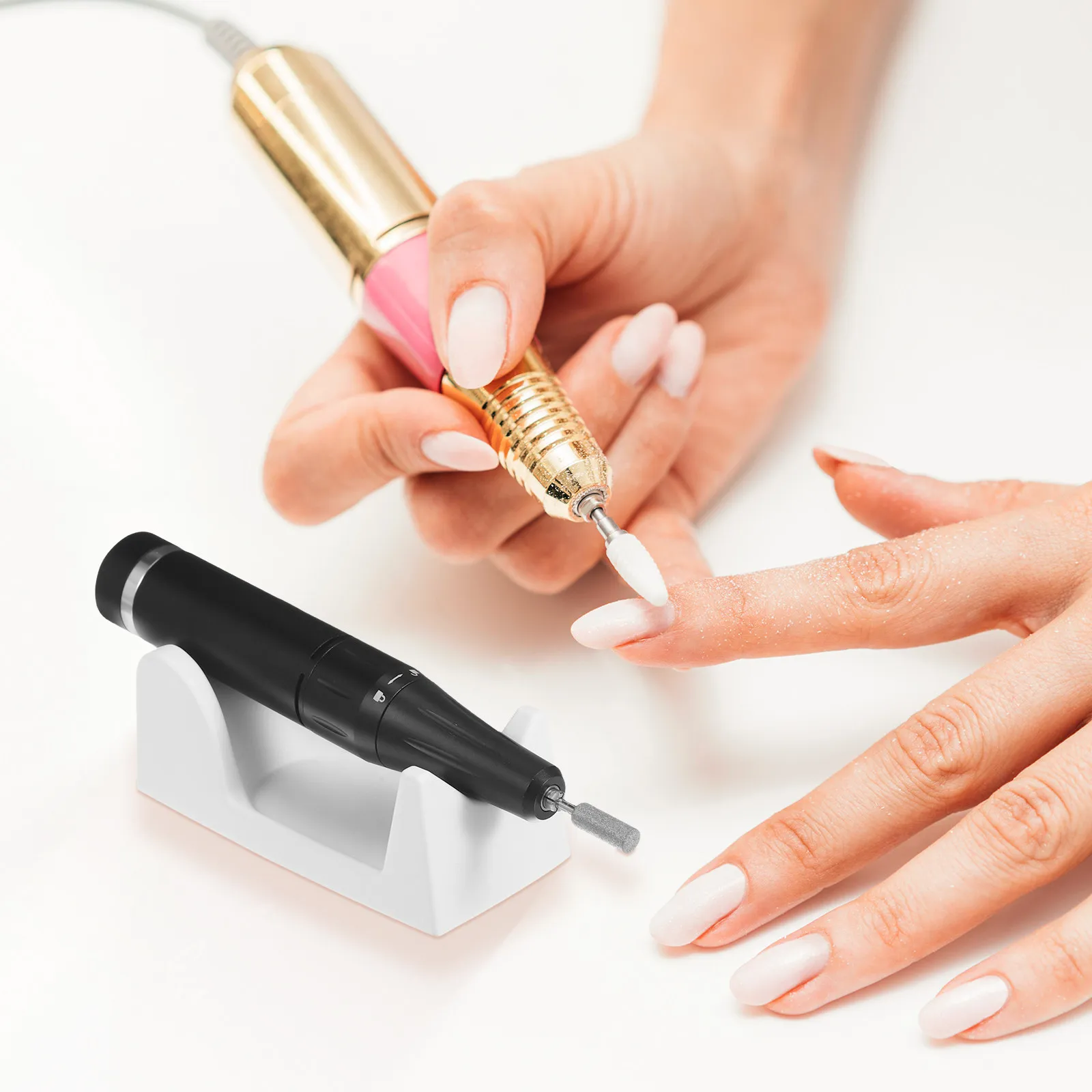 2 шт. пластиковые подставки-держатели для электрических машинок для маникюра, настольный органайзер для хранения, принадлежности для нейл-арта, аксессуары для маникюра
2 шт. пластиковые подставки-держатели для электрических машинок для маникюра, настольный органайзер для хранения, принадлежности для нейл-арта, аксессуары для маникюра