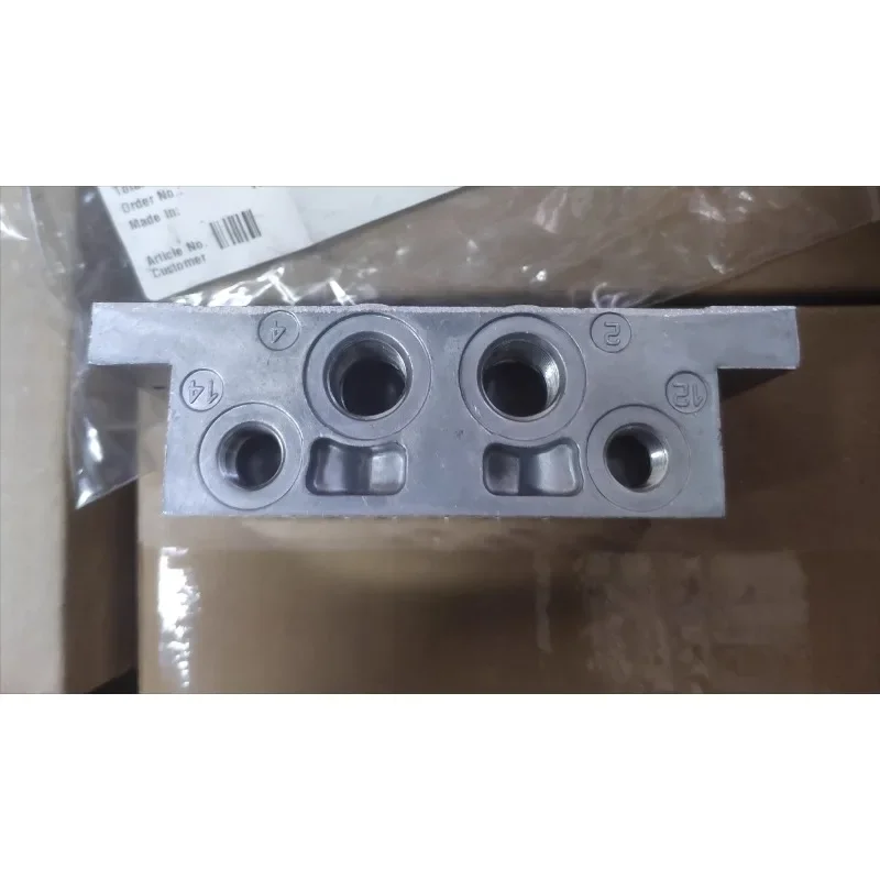 Parts for single base 1825503143/ED07 proportional valve base 5610211052
Parts for single base 1825503143/ED07 proportional valve base 5610211052
