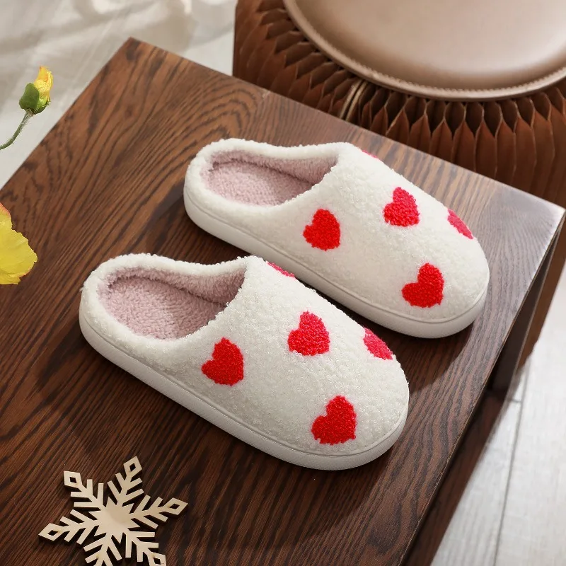 Winter Women Warm Plush Strawberry Slippers Adults Indoor Casual Home Bedroom Slides Couples Plush Fluffy Floor Love Flip Flops
Winter Women Warm Plush Strawberry Slippers Adults Indoor Casual Home Bedroom Slides Couples Plush Fluffy Floor Love Flip Flops