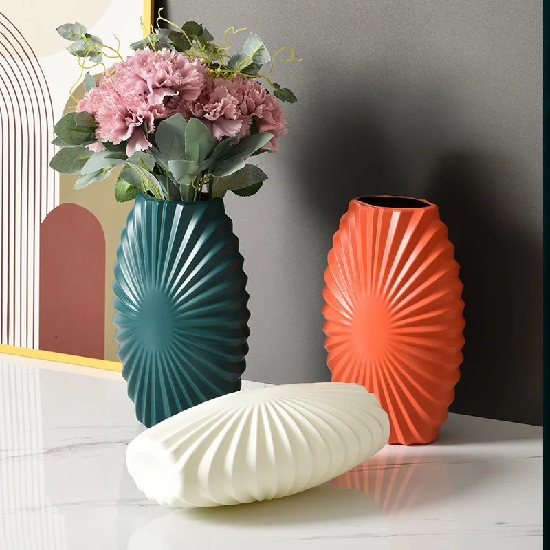 27cm Drop-resistant Plastic Vase Creative Flower-arranging Container Ornaments Dry And Wet Flower Vase Imitation Glaze Imitation
27cm Drop-resistant Plastic Vase Creative Flower-arranging Container Ornaments Dry And Wet Flower Vase Imitation Glaze Imitation