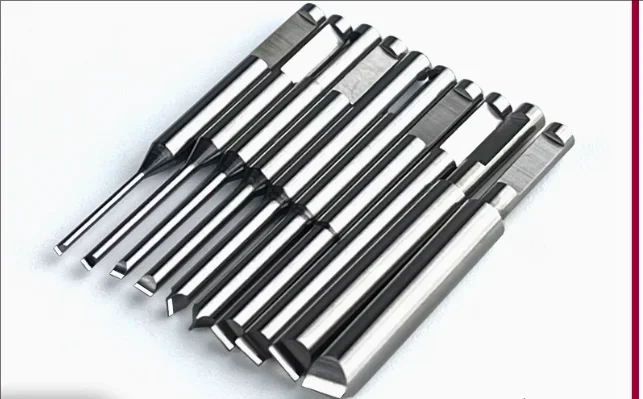 Precision screwdriver head 2 universal anti slip flat screwdriver bit S2 steel hardened arc-shaped screwdriver head repair tool
Precision screwdriver head 2 universal anti slip flat screwdriver bit S2 steel hardened arc-shaped screwdriver head repair tool