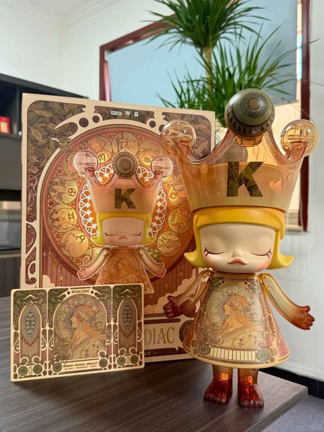 Оригинальный продукт ROYAL MOLLY From Pop Mart 400% Big Baby Figure-making MEGA Коллекционная слепая коробка-сюрприз Украшение Подарок
Оригинальный продукт ROYAL MOLLY From Pop Mart 400% Big Baby Figure-making MEGA Коллекционная слепая коробка-сюрприз Украшение Подарок