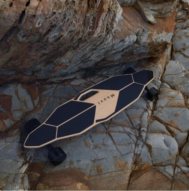 Electric skateboard four-wheeler portable remote control intelligent transportation land surfboard double drive balance car
Electric skateboard four-wheeler portable remote control intelligent transportation land surfboard double drive balance car