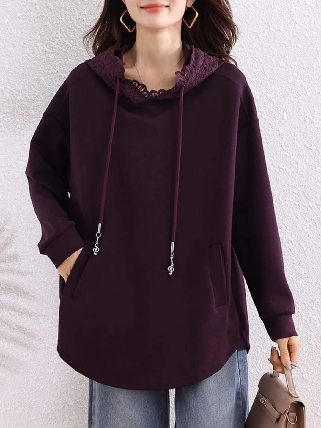 Large Size Lace Splice Hoodie Women's Loose Belly Covering Slimming Base Layer Top Comfortable Casual Daily Wear
Large Size Lace Splice Hoodie Women's Loose Belly Covering Slimming Base Layer Top Comfortable Casual Daily Wear
