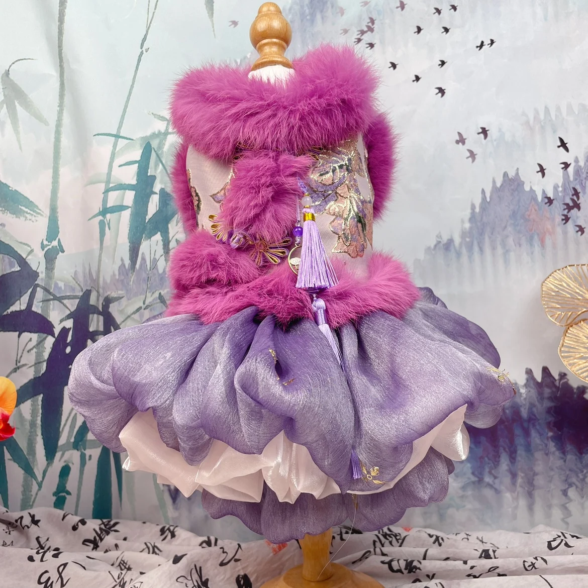 Новая зимняя одежда для щенков, фиолетовое плюшевое теплое пальто ручной работы с принтом, платья для маленьких и средних собак, одежда для собак Yorkshie
Новая зимняя одежда для щенков, фиолетовое плюшевое теплое пальто ручной работы с принтом, платья для маленьких и средних собак, одежда для собак Yorkshie