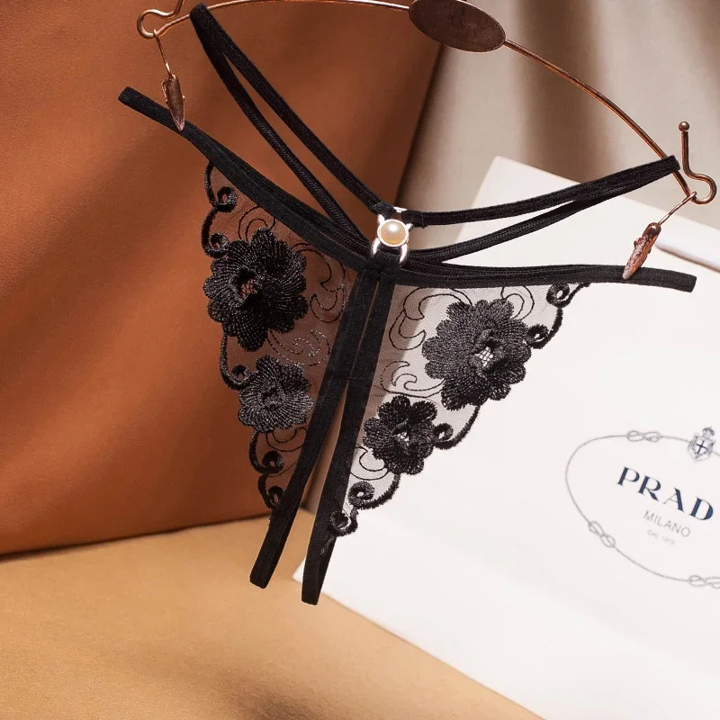 Gray Sexy Panties Lace flower embroidery thong Erotic Underwear Hot sexy crotchless Panties G-string lingerie femme sexy porno
Gray Sexy Panties Lace flower embroidery thong Erotic Underwear Hot sexy crotchless Panties G-string lingerie femme sexy porno